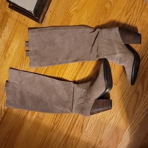 Women's knee high boots size 7.5